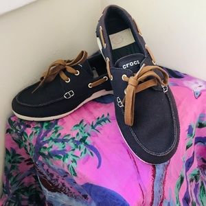 Boat shoes - Men or Women - Crocs